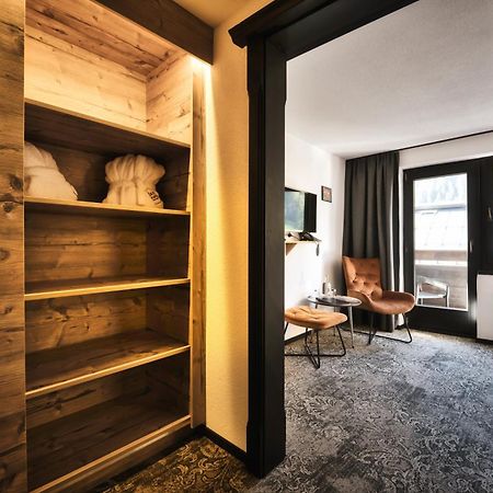 פלירש Berghotel Basur - Das Schihotel Am Arlberg מראה חיצוני תמונה