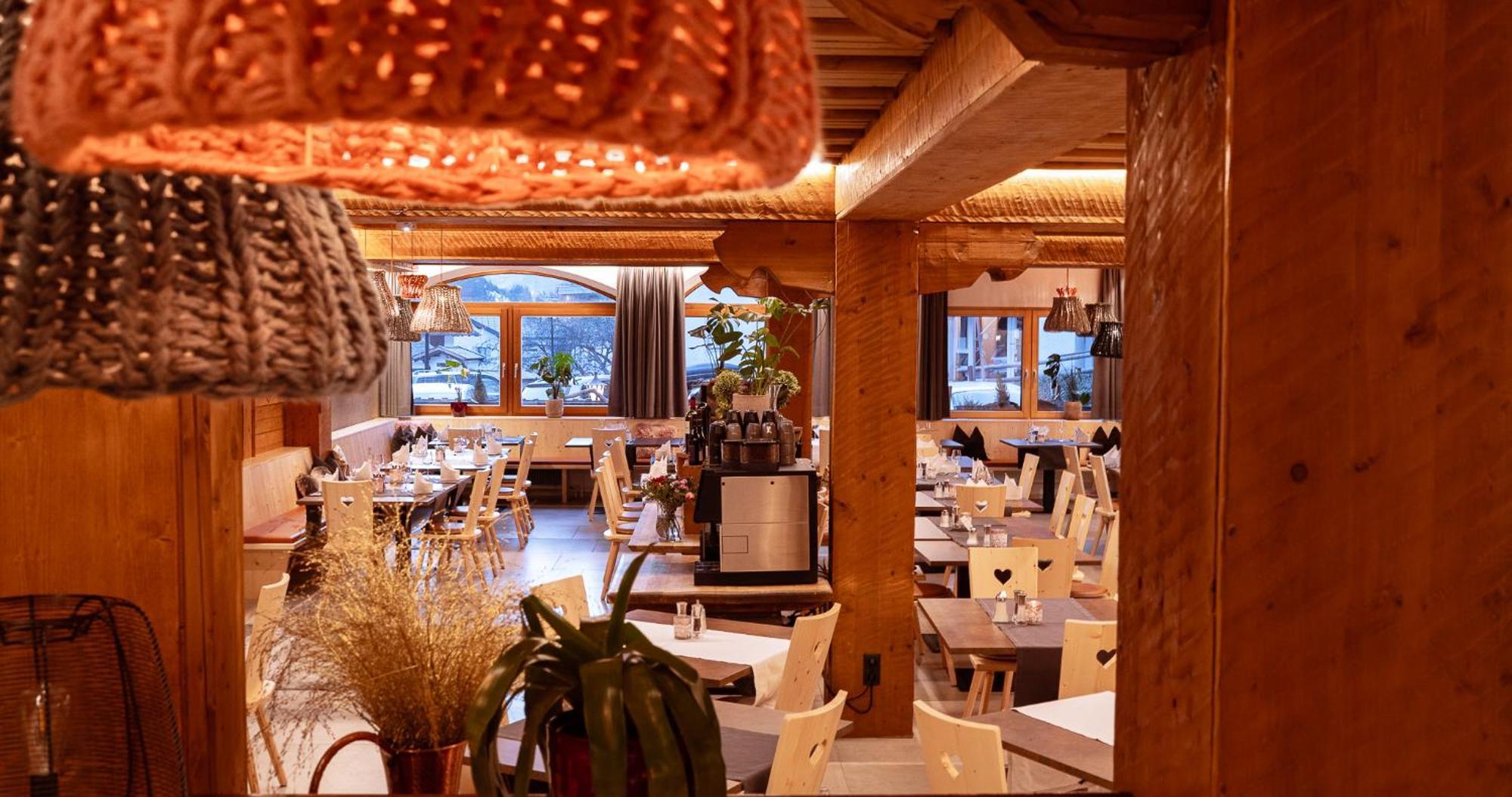 פלירש Berghotel Basur - Das Schihotel Am Arlberg מראה חיצוני תמונה